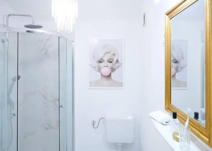 White Bliss Hideaway Apartment Laibach